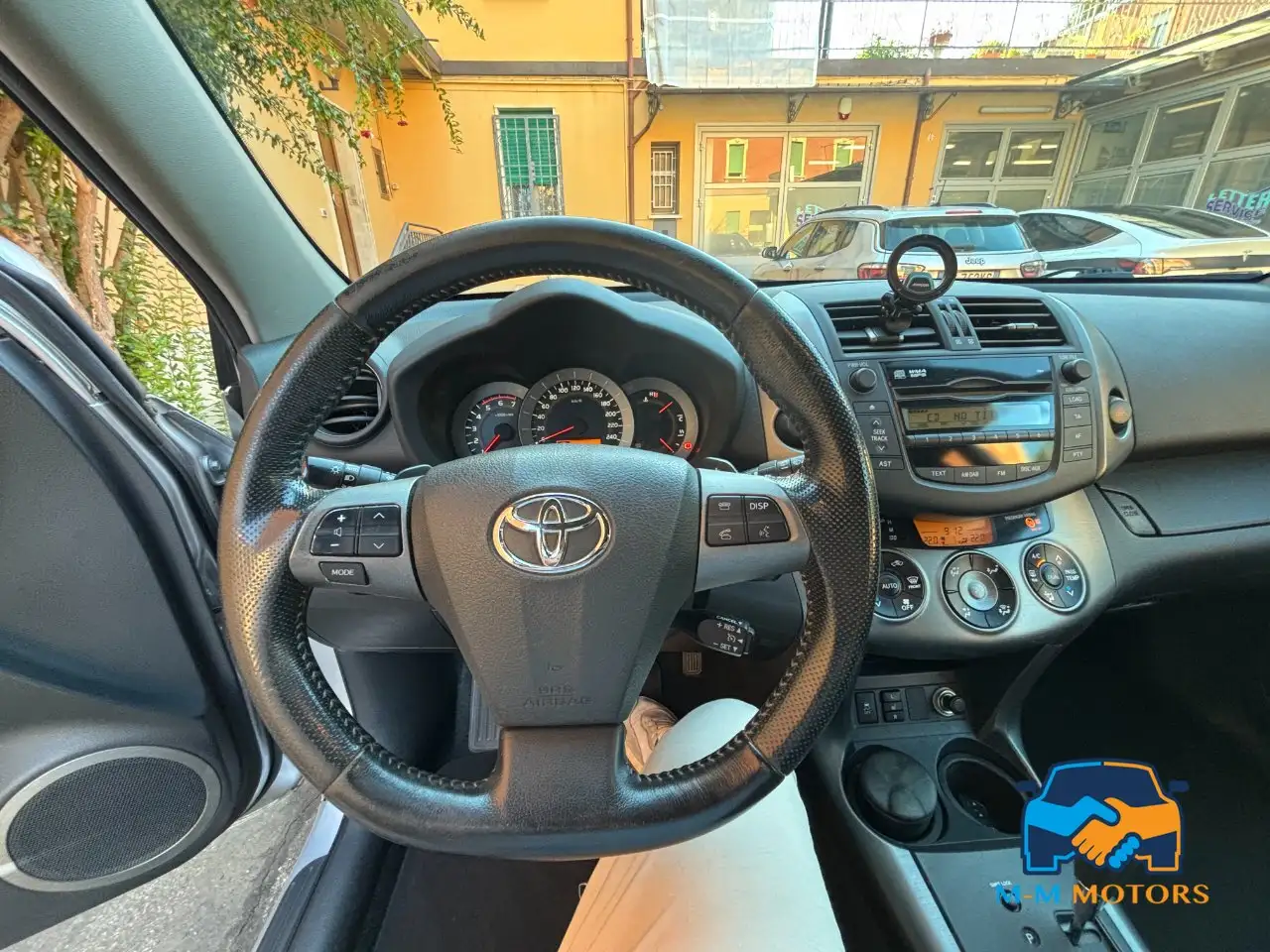 TOYOTA RAV4 2.2 D-CAT 150CV - LUXE - BVA - 4X4 - CAMÉRA DE RECUL - SELLERIE CUIR - 152.000 KMS