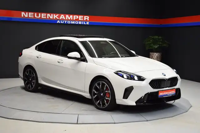 BMW 220d 2 Gran Coupé M-Sport-Pro Pano HuD Massage