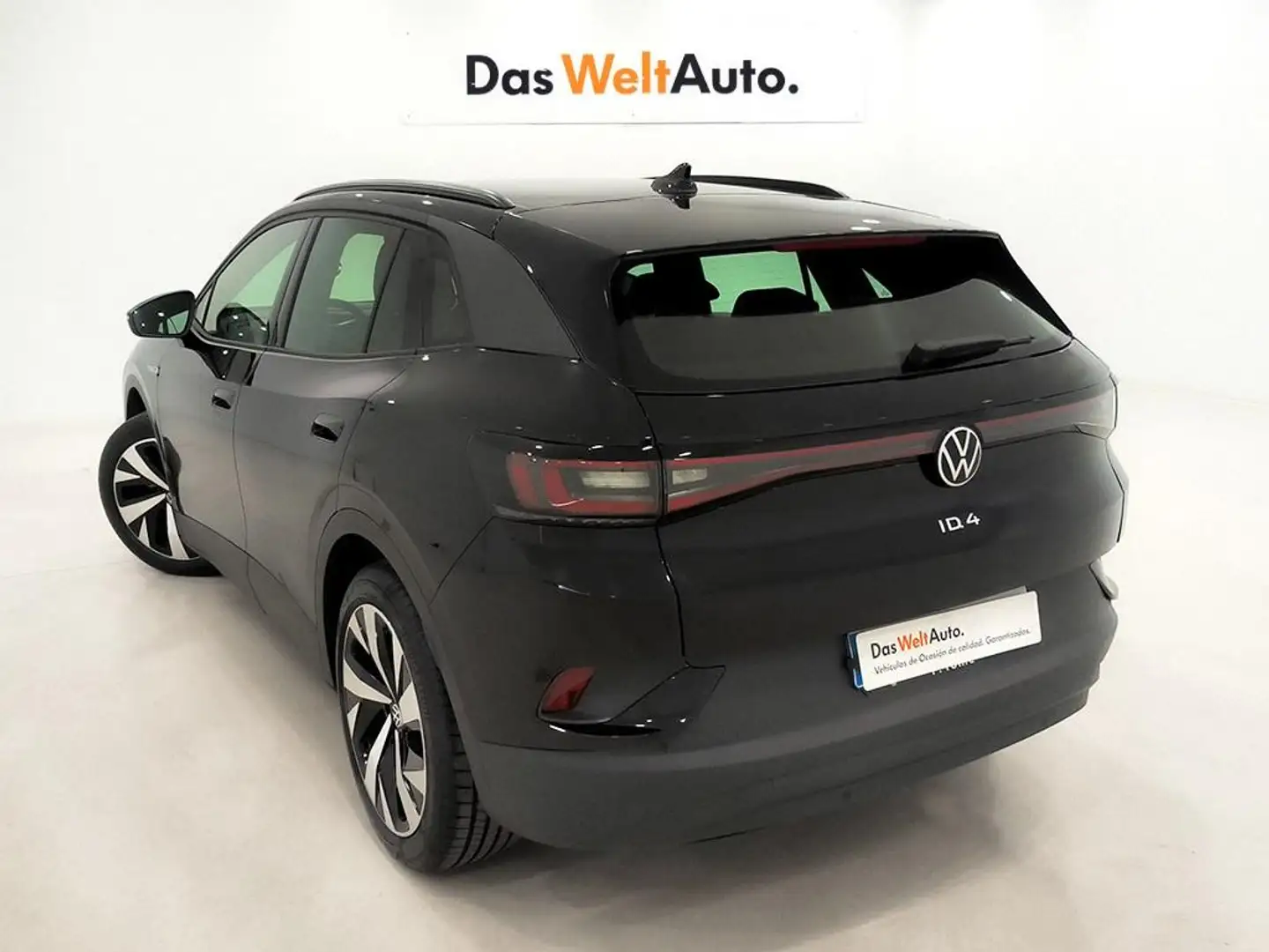 Volkswagen ID.4 Pro Performance srebrna - 2
