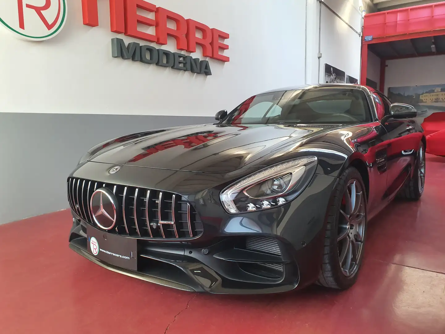 Mercedes-Benz AMG GT 4.0 S 522cv auto Schwarz - 1