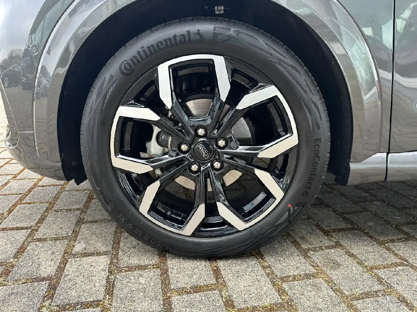 Ford Puma Hybrid ST-Line X Panorama LED AHK Grau - 2