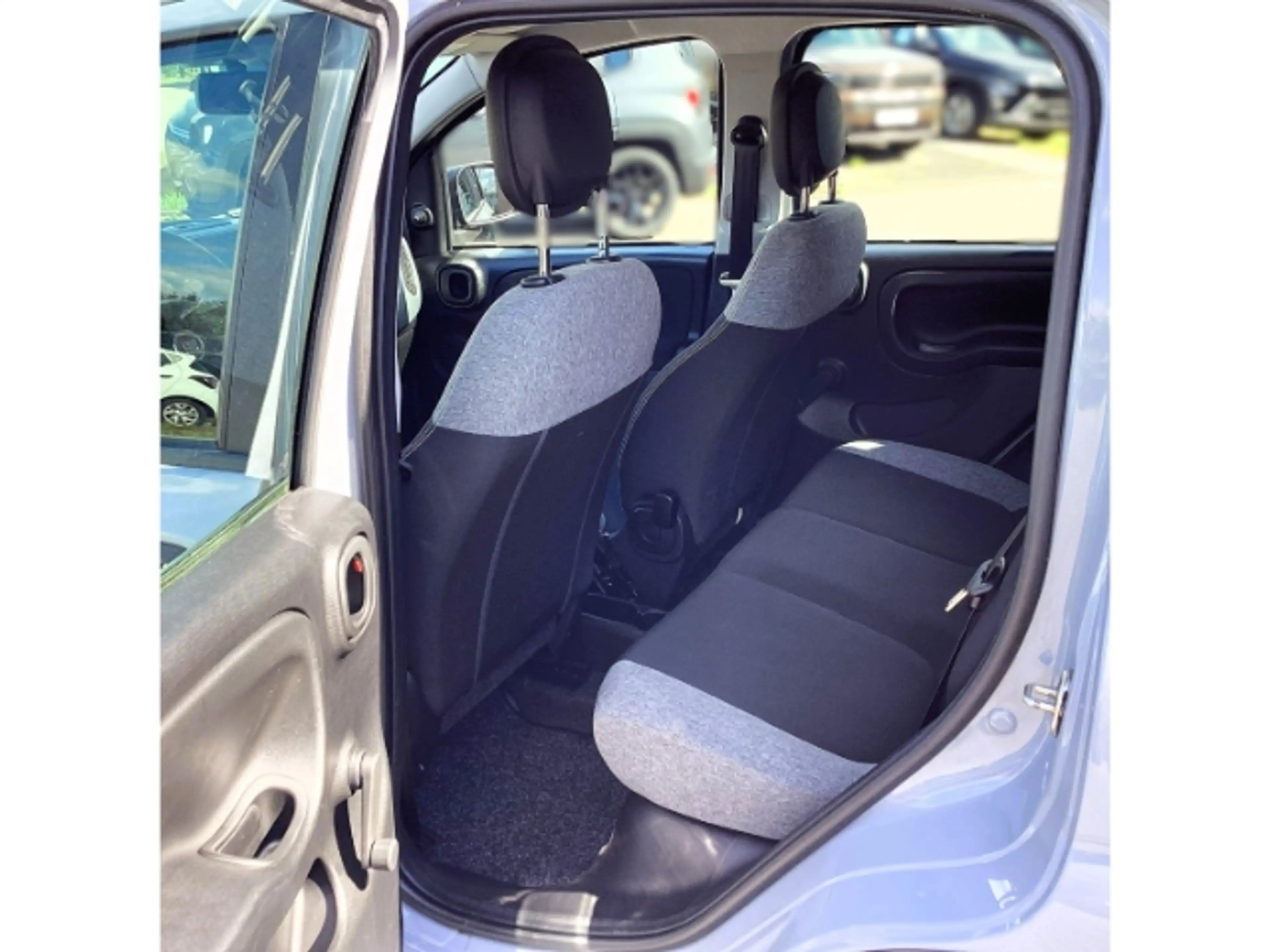 Fiat Panda Mild-Hybrid Base *Bluetooth *Klimaanlage *Start-St — photo 8
