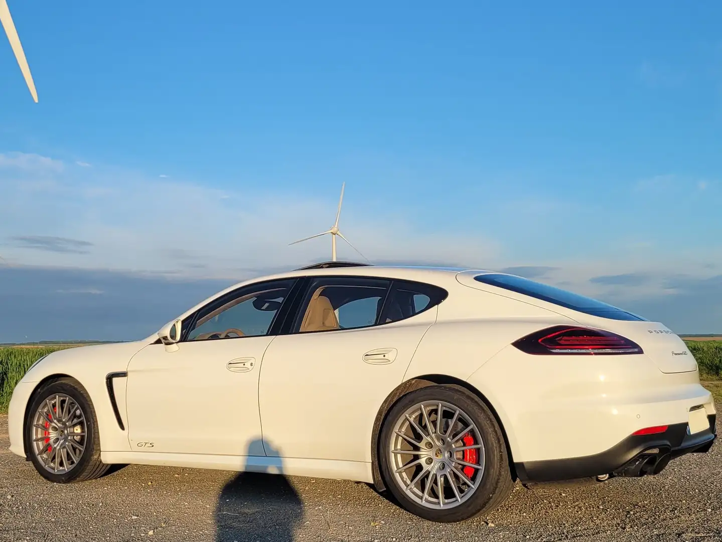 Porsche Panamera GTS Blanc - 1