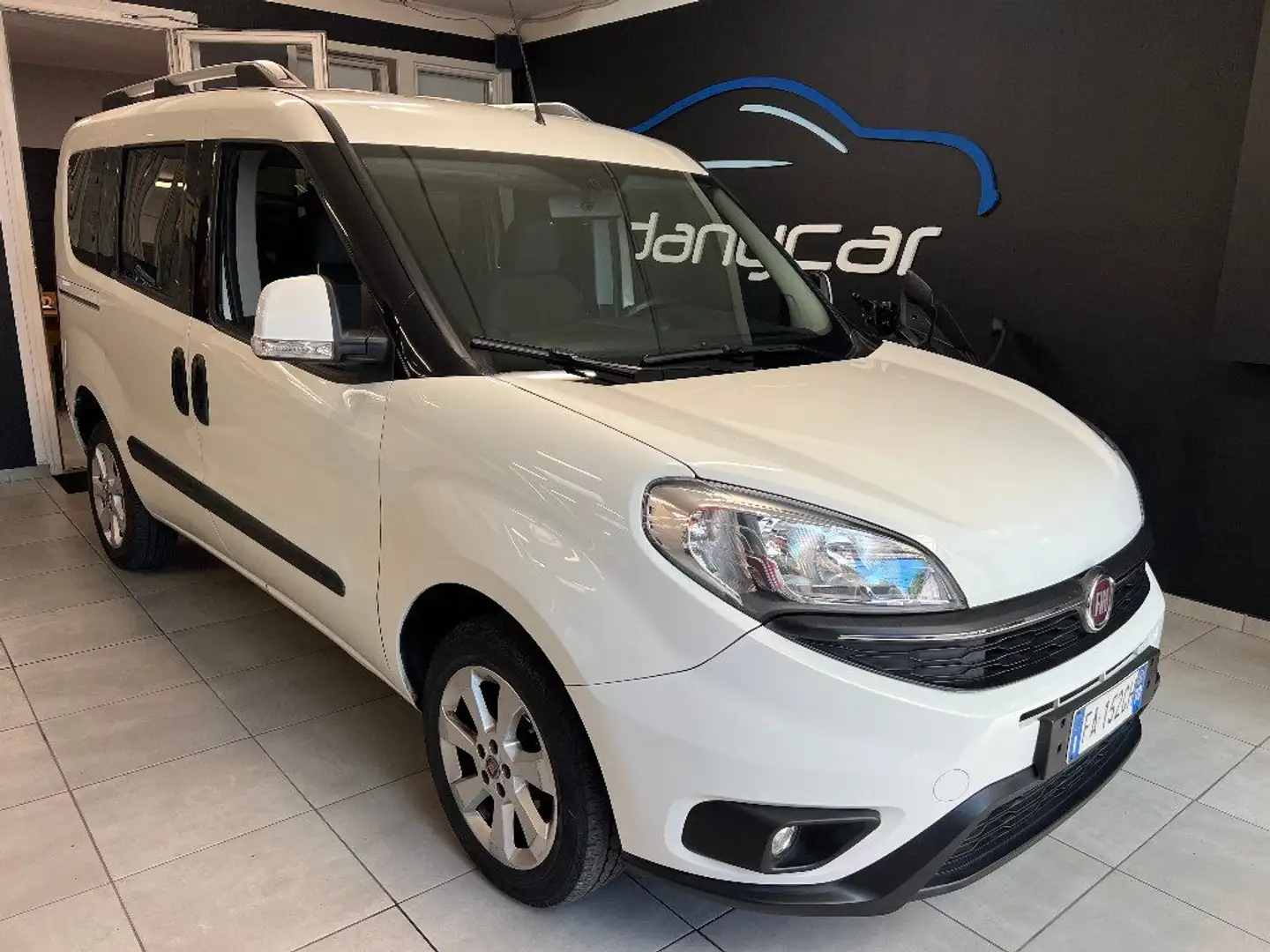 Fiat Doblo Doblò 1.4 T-Jet 16V Natural Power Lounge 7 POSTI Bianco - 1