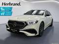 Mercedes-Benz E 220 d T AMG Night Pano AHK DISTRONIC 21" 360° Weiß - thumbnail 1
