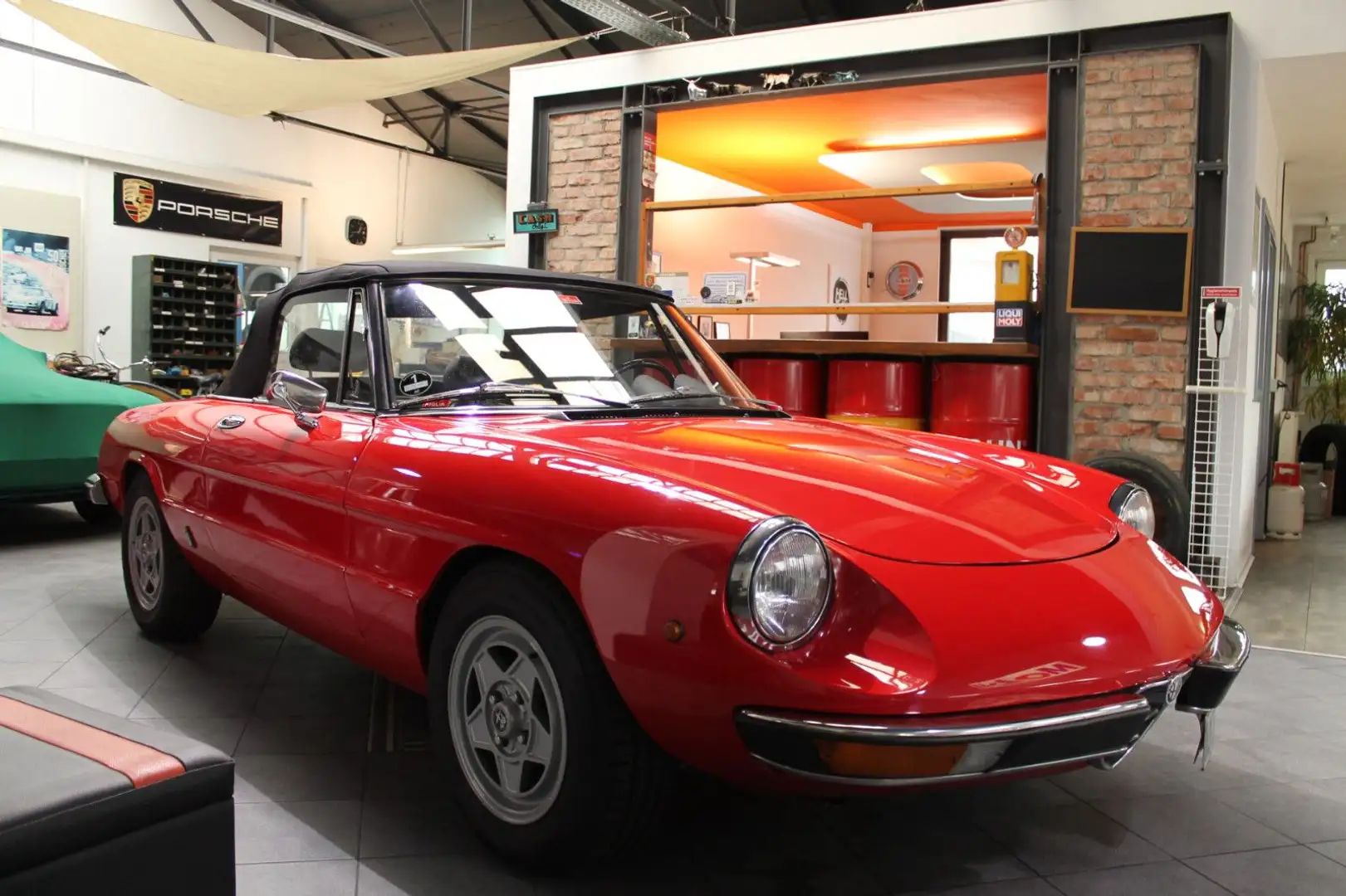 Alfa Romeo Spider Veloce 2000 Fastback Rouge - 1
