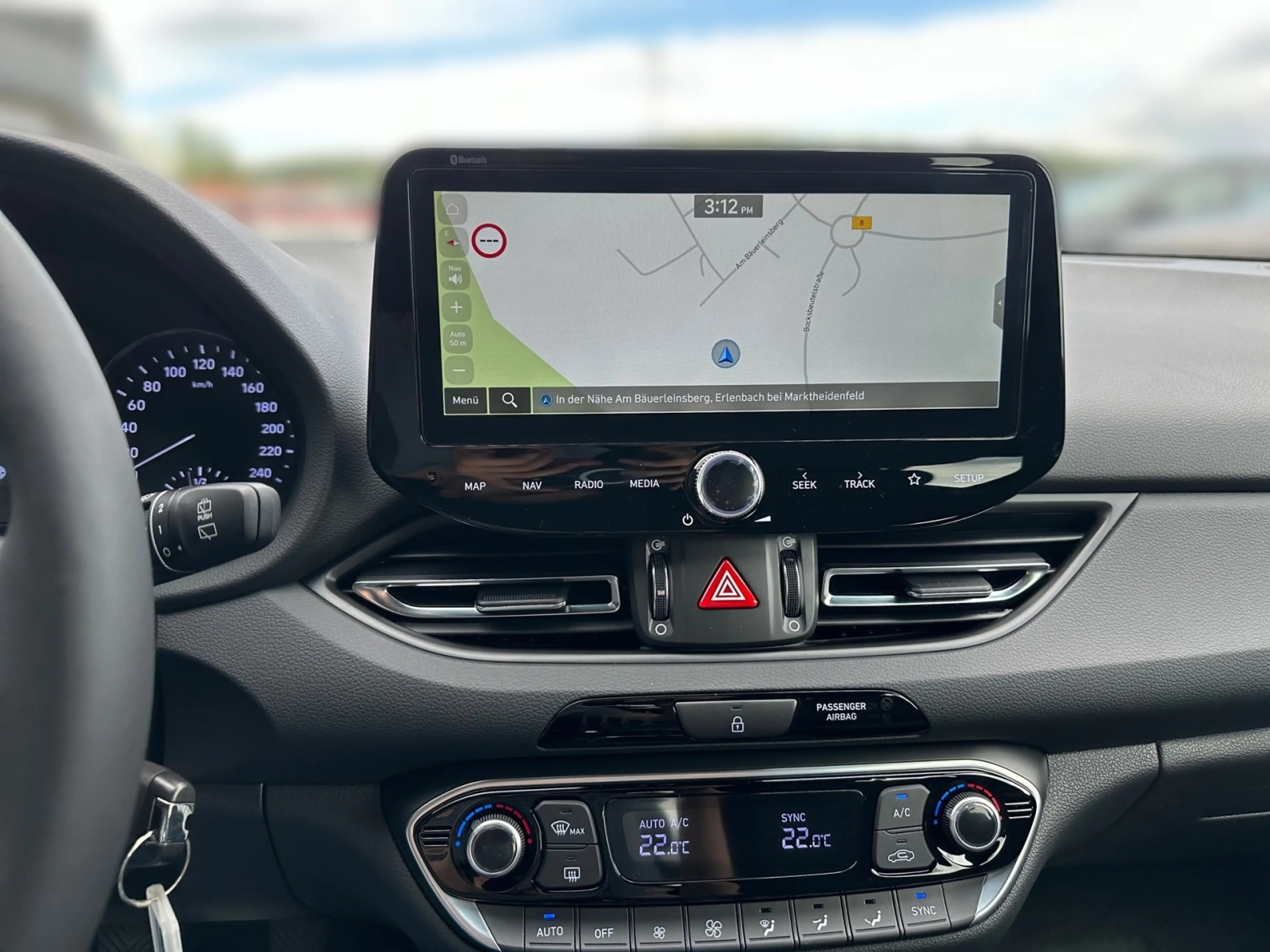 Hyundai i30 i30 1.5 T-GDI Advantage Mild-Hybrid  Navi/Autom. — photo 9