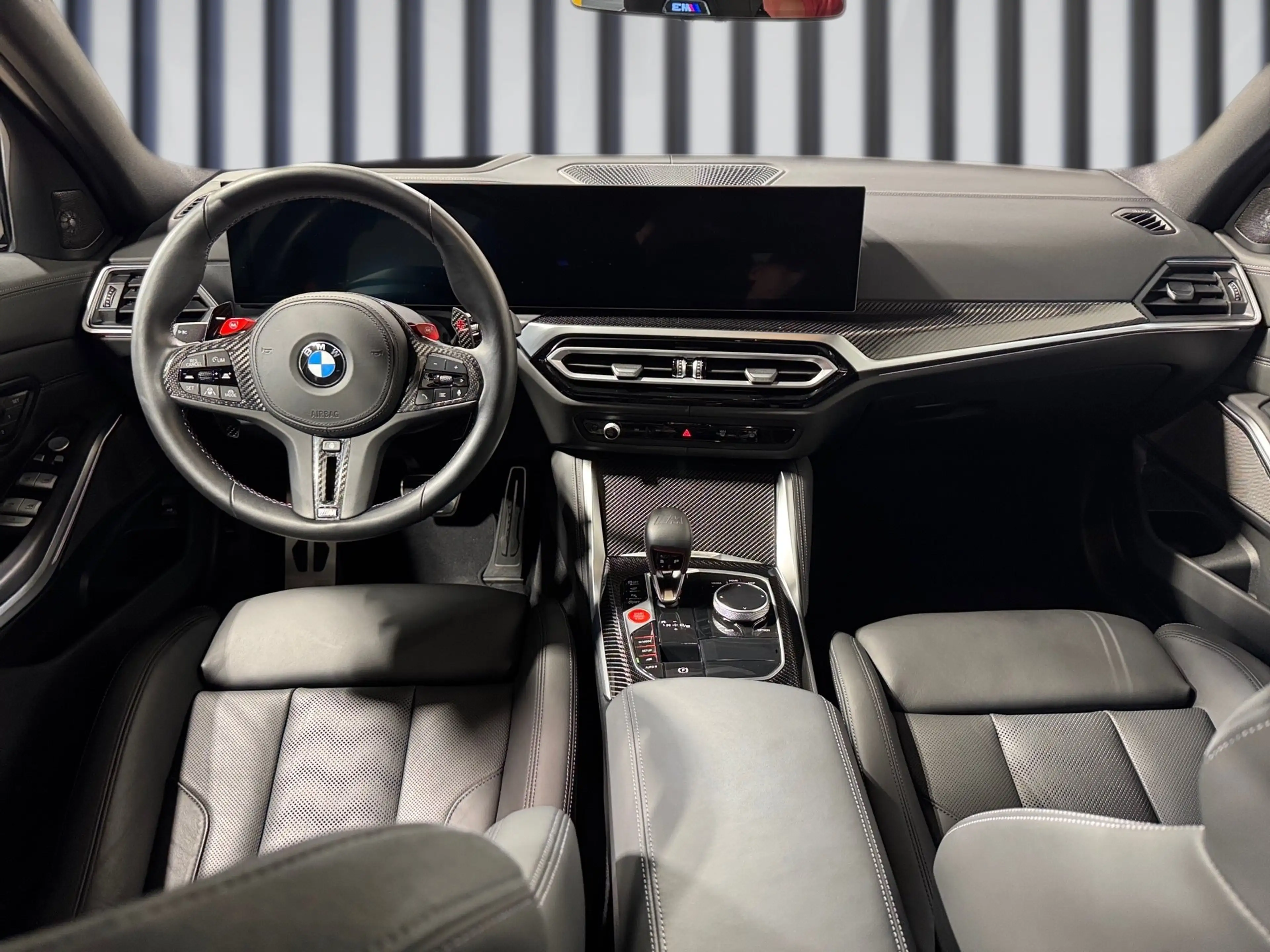 BMW M3 Competition M xDrive — photo 10