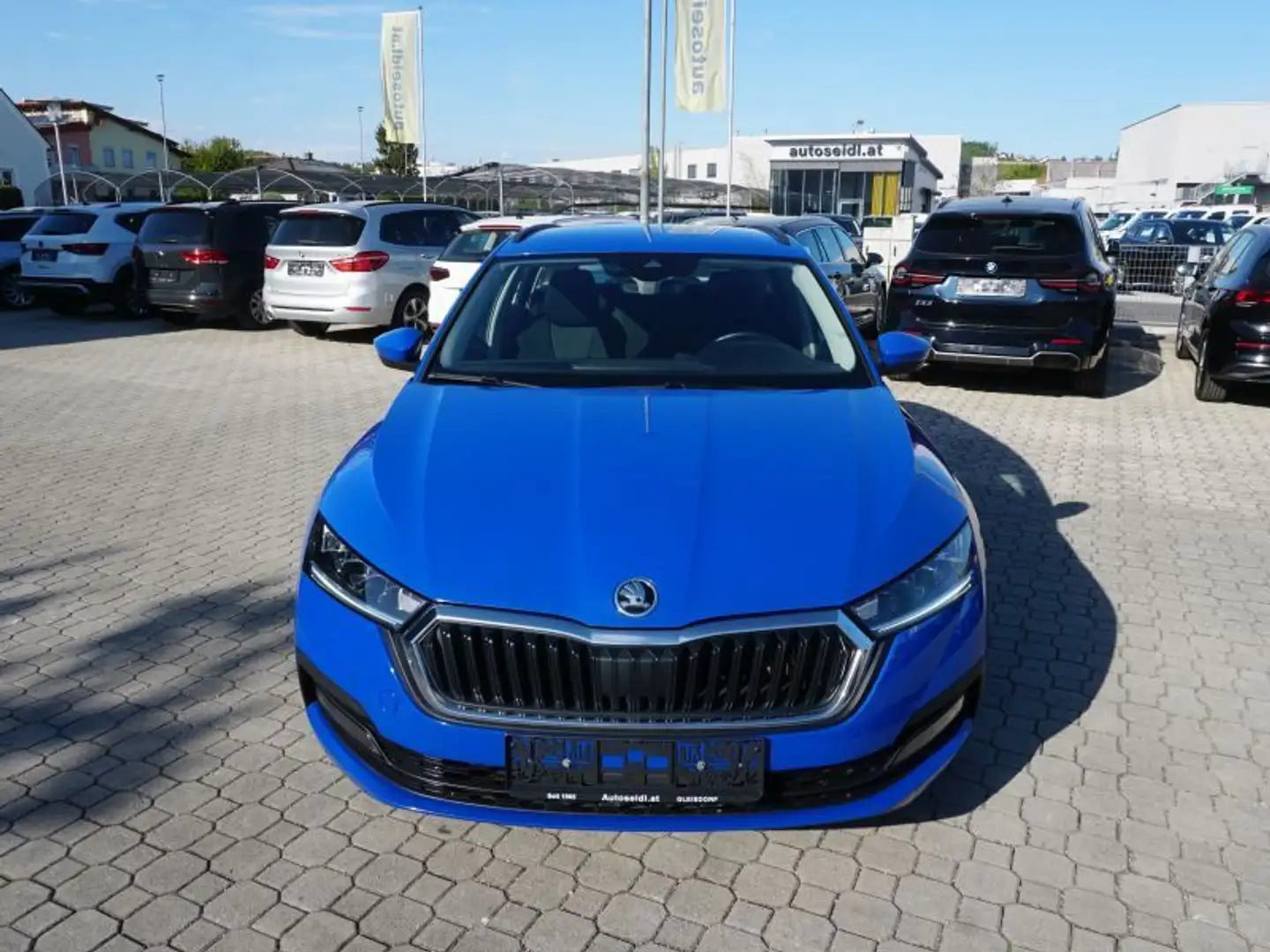 Skoda Octavia Combi 2,0 TDI Active *LED* Braun - 2
