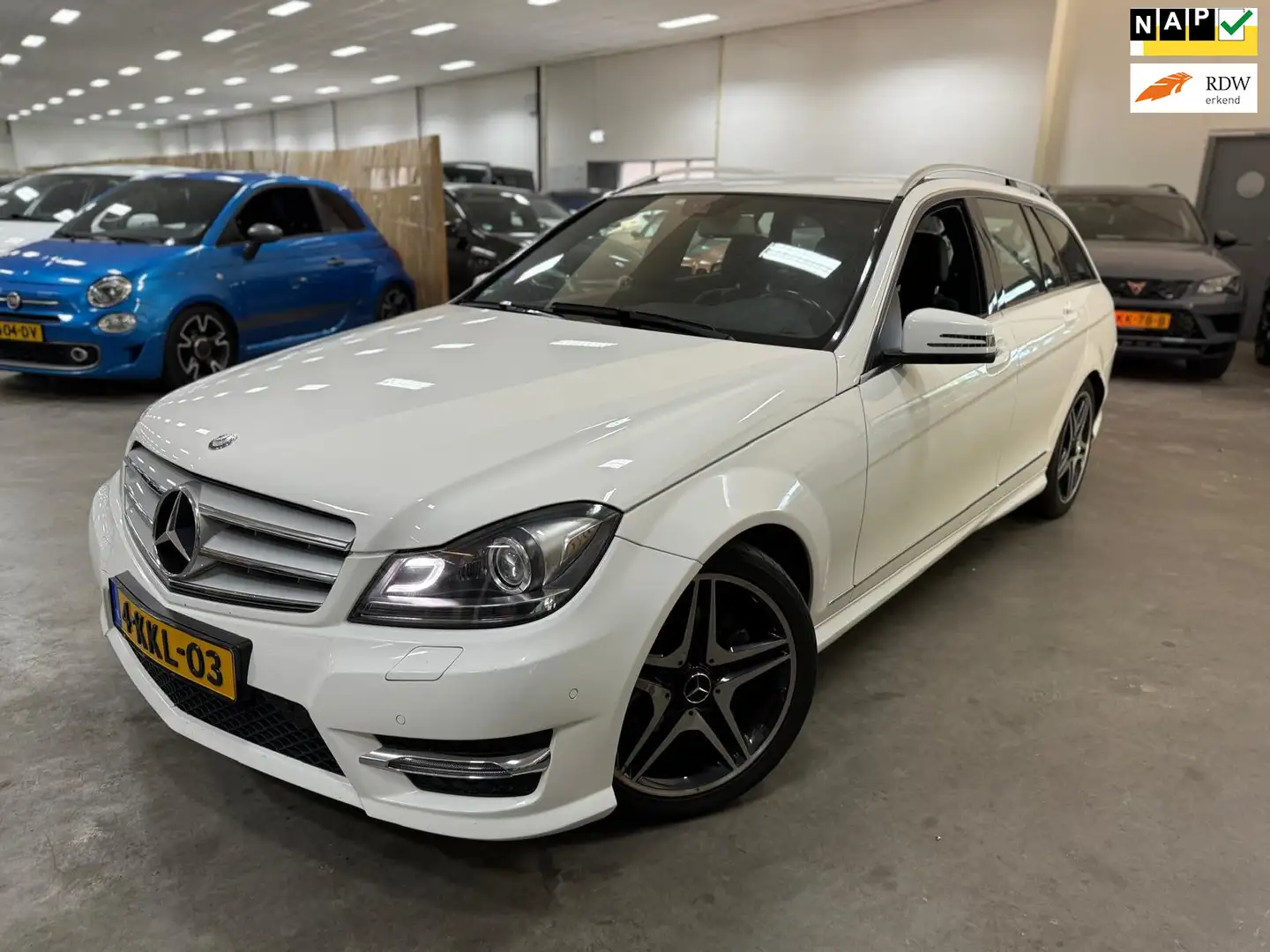 Mercedes-Benz C 180 Estate Prestige Avantgarde / AUTOMAAT / SUPER NETJ Wit - 1