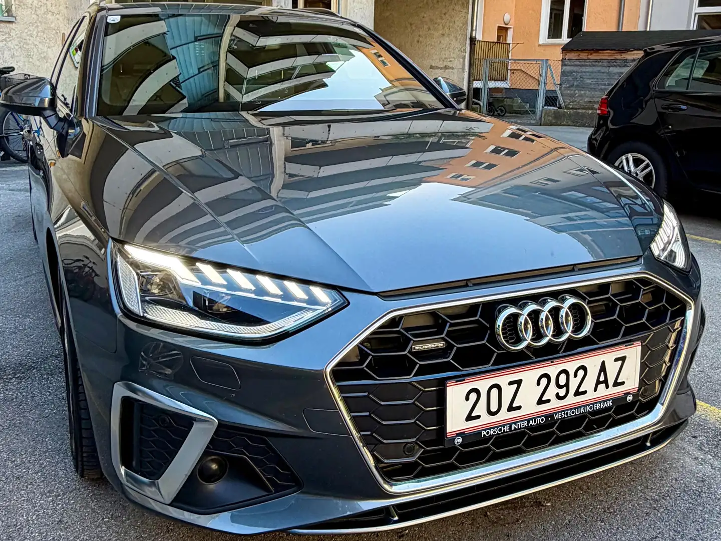 Audi A4 Quattro | S-line | S-tronic | Sport | Avant Grau - 1
