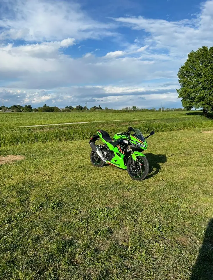 Kawasaki Ninja 400