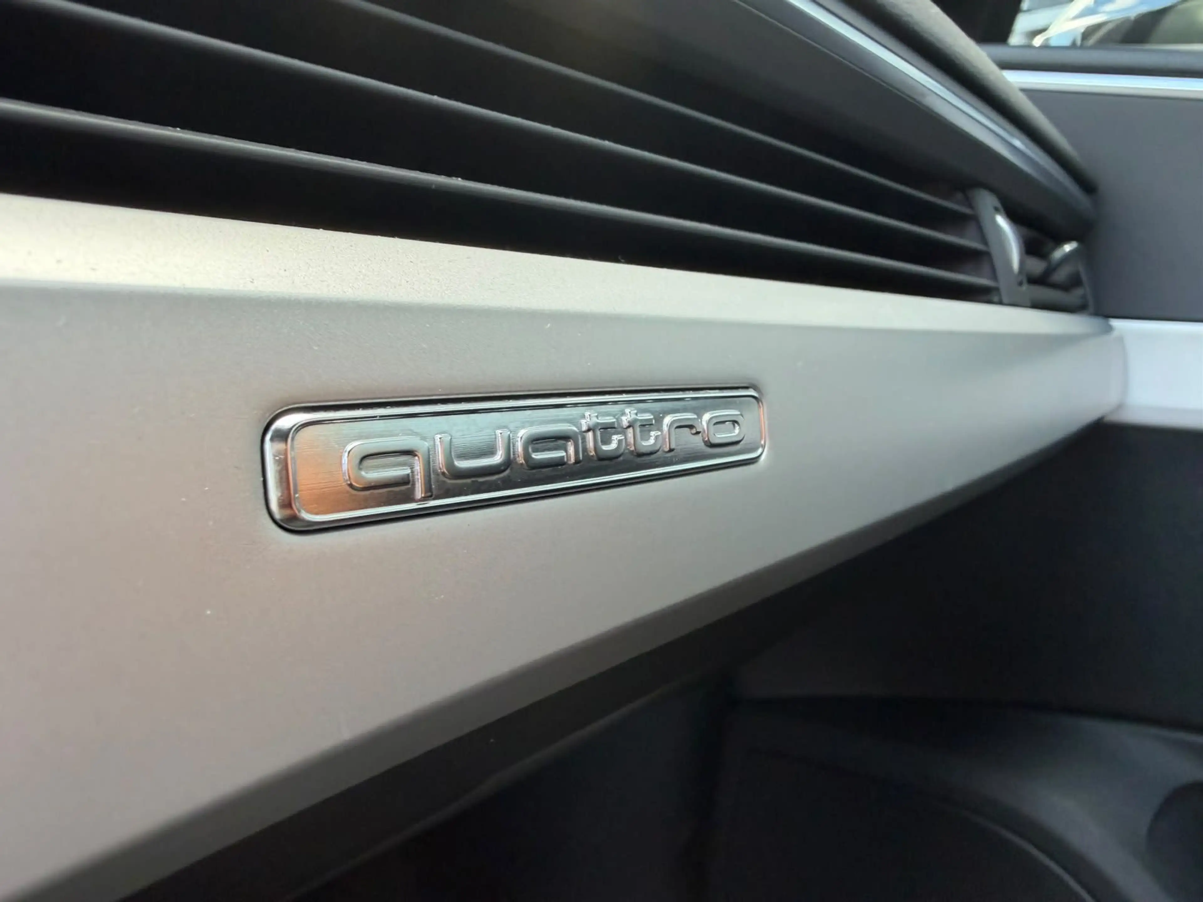 Audi A4 allroad quattro 40 TDI 1.Hand Unfallfrei — photo 13