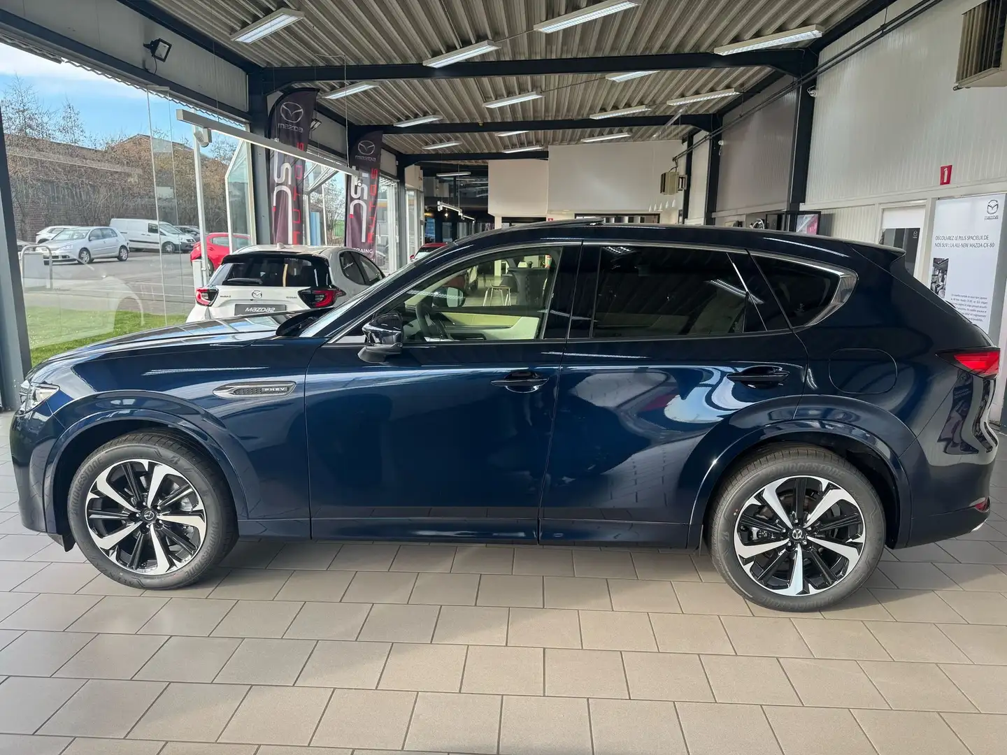 Mazda CX-60 2.5 e-Skyactiv PHEV AWD Takumi (240 kW) Синий - 2