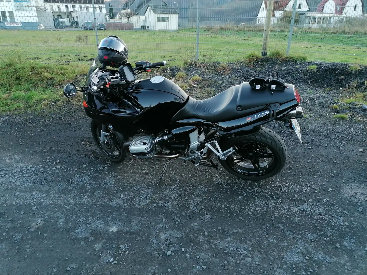 BMW R 1100 S Noir - 1