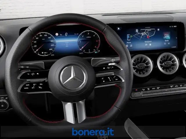 Mercedes-Benz GLB Class view 5