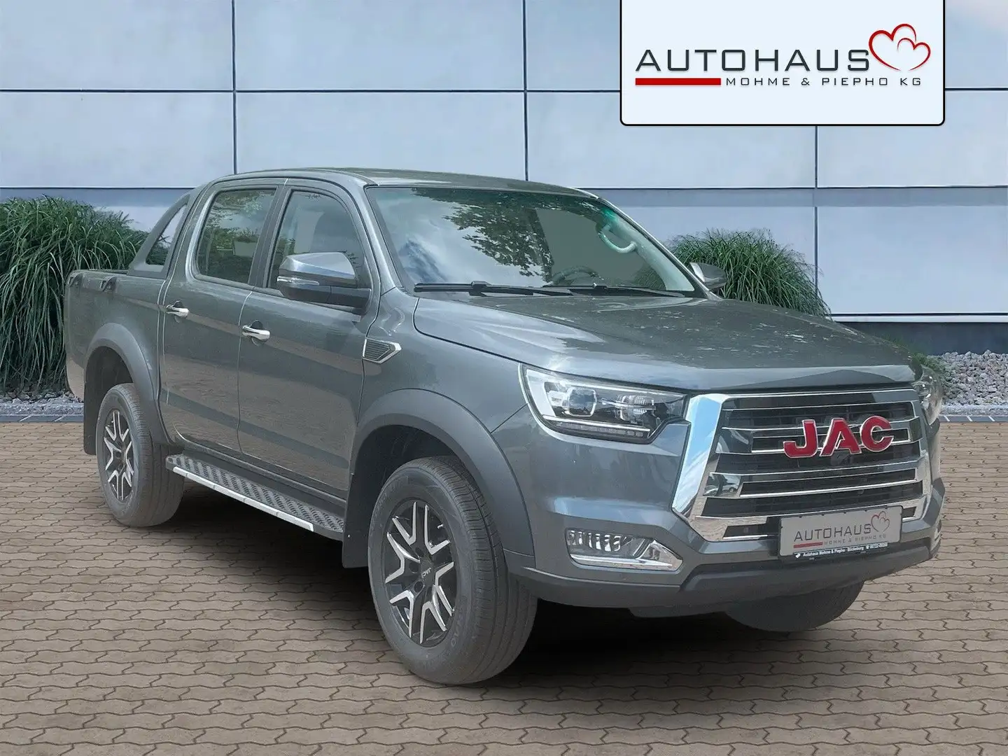 JAC 8 Pro Tempomat, Berganfahrass. Gris - 1