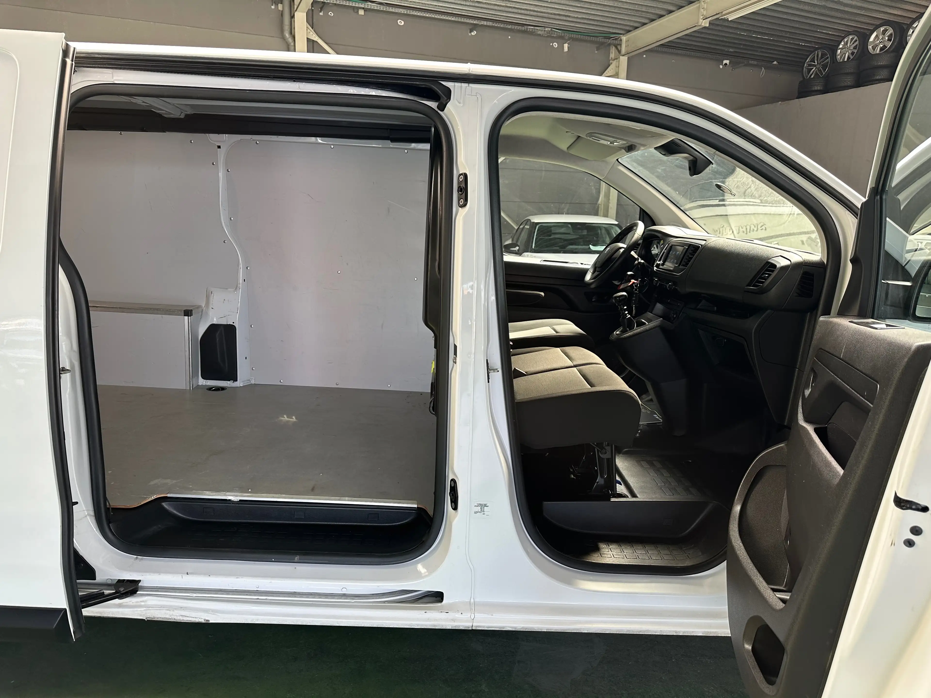 Peugeot Expert 2.0 BlueHDi * 1 Jaar Garantie * — photo 12