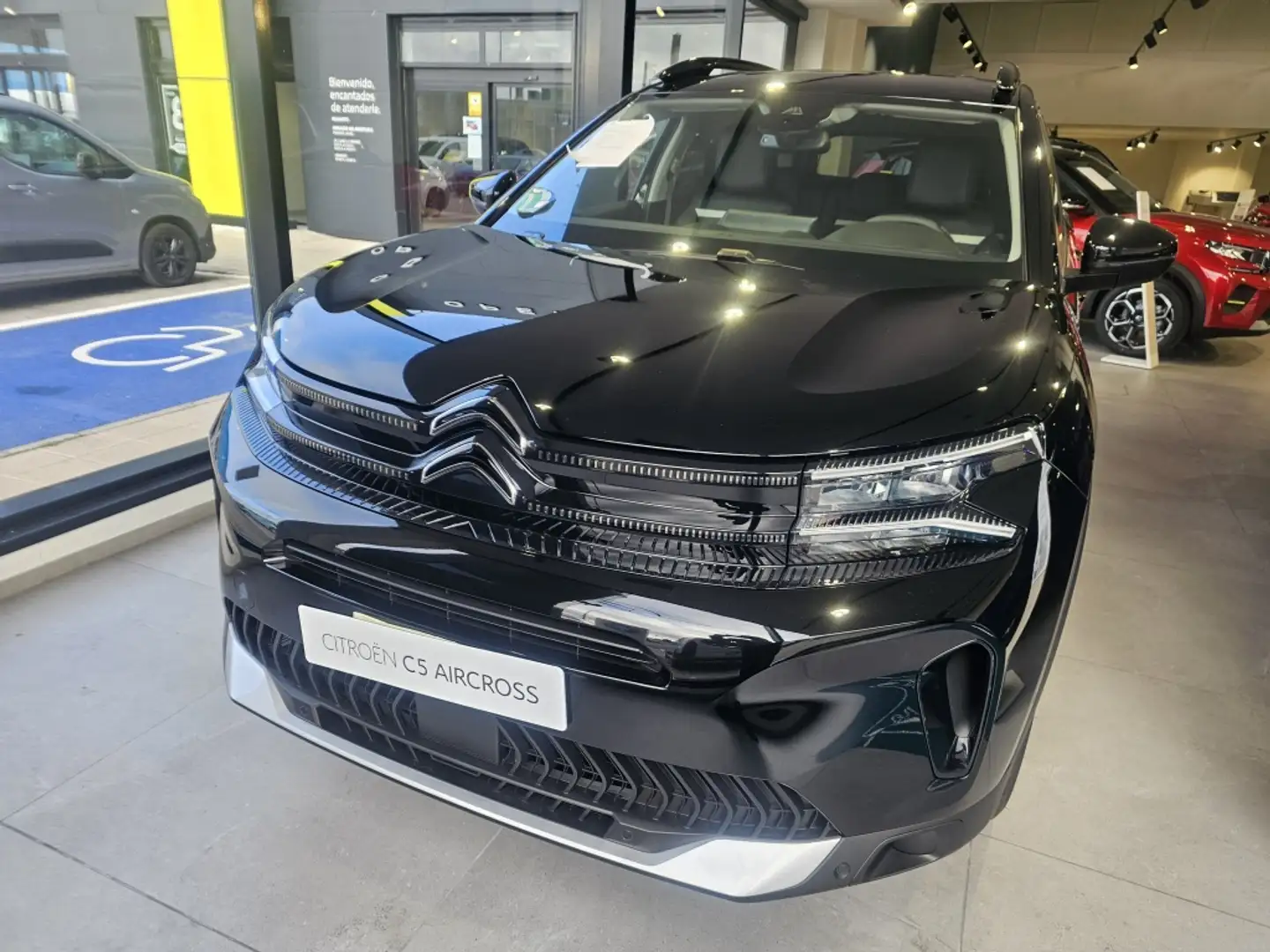 Citroen C5 Aircross Hybrid Plus e-DCS6 136 Negro - 2
