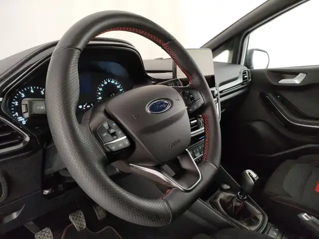 Ford Fiesta view 11