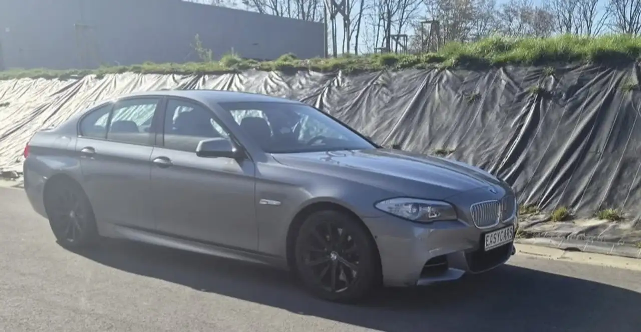 BMW M550
