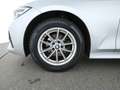 BMW 318 318d Touring Mild-Hybrid Advantage Argent - thumbnail 9