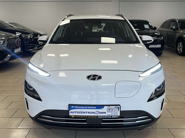 Hyundai KONA Select Elektro 2WD*ACC*R-Cam*CarPlay*PDC*SHZ