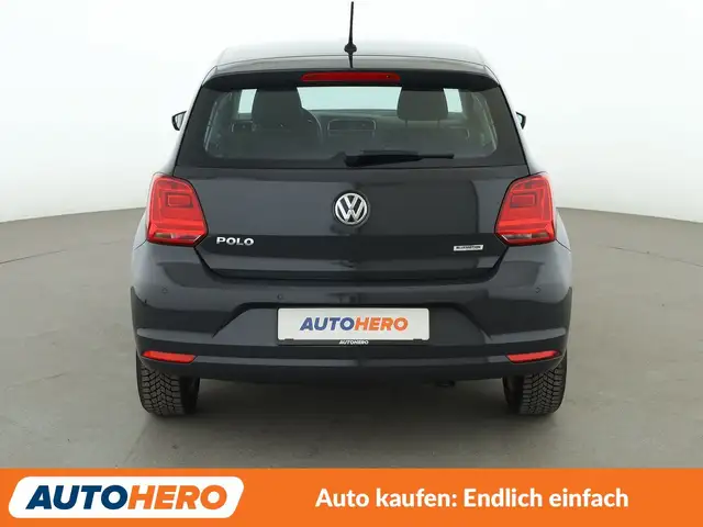 Volkswagen Polo view 5