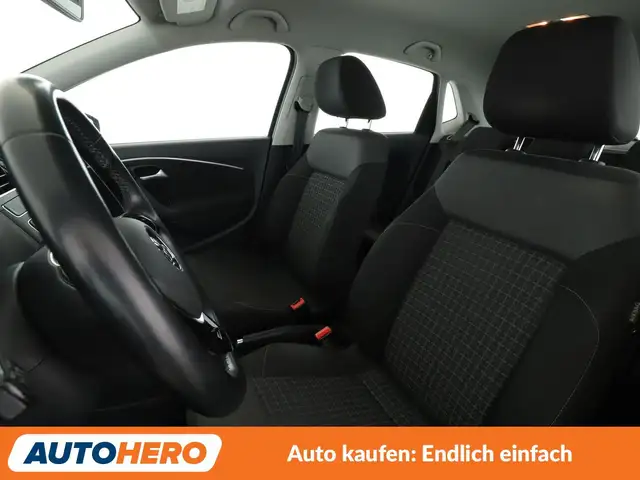Volkswagen Polo view 10