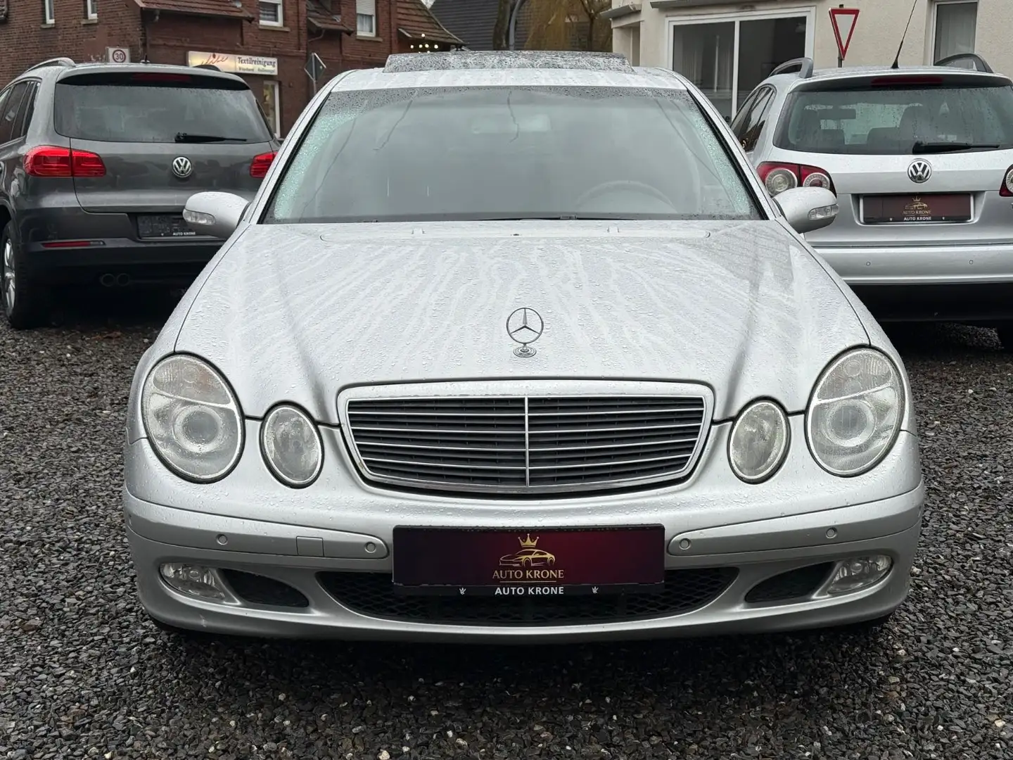 Mercedes-Benz E 220 CDI Lim Automatik Tempo TÜV-10/26 GSD AHK Silber - 2