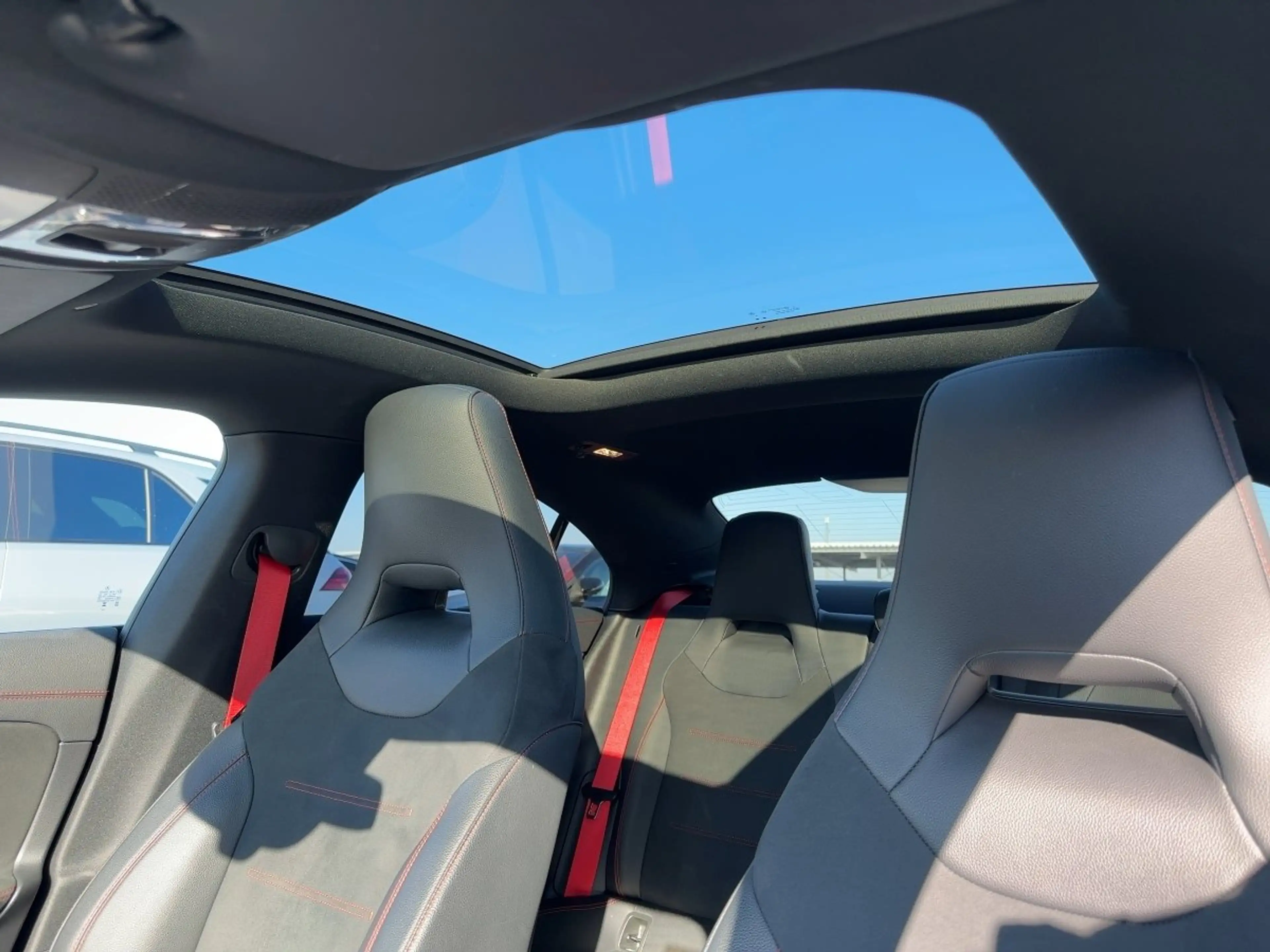 Mercedes-Benz CLA 35 AMG AMG CLA 35 4MATIC Coupé Prem+ HeadUp Pano 360°Kam — photo 15