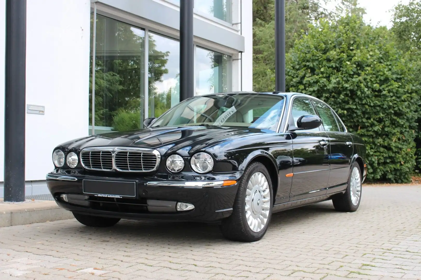 Jaguar XJ V8 Super/ 2. HAND/ DE/ SCHIEBEDACH/ SITZHZG. Schwarz - 1