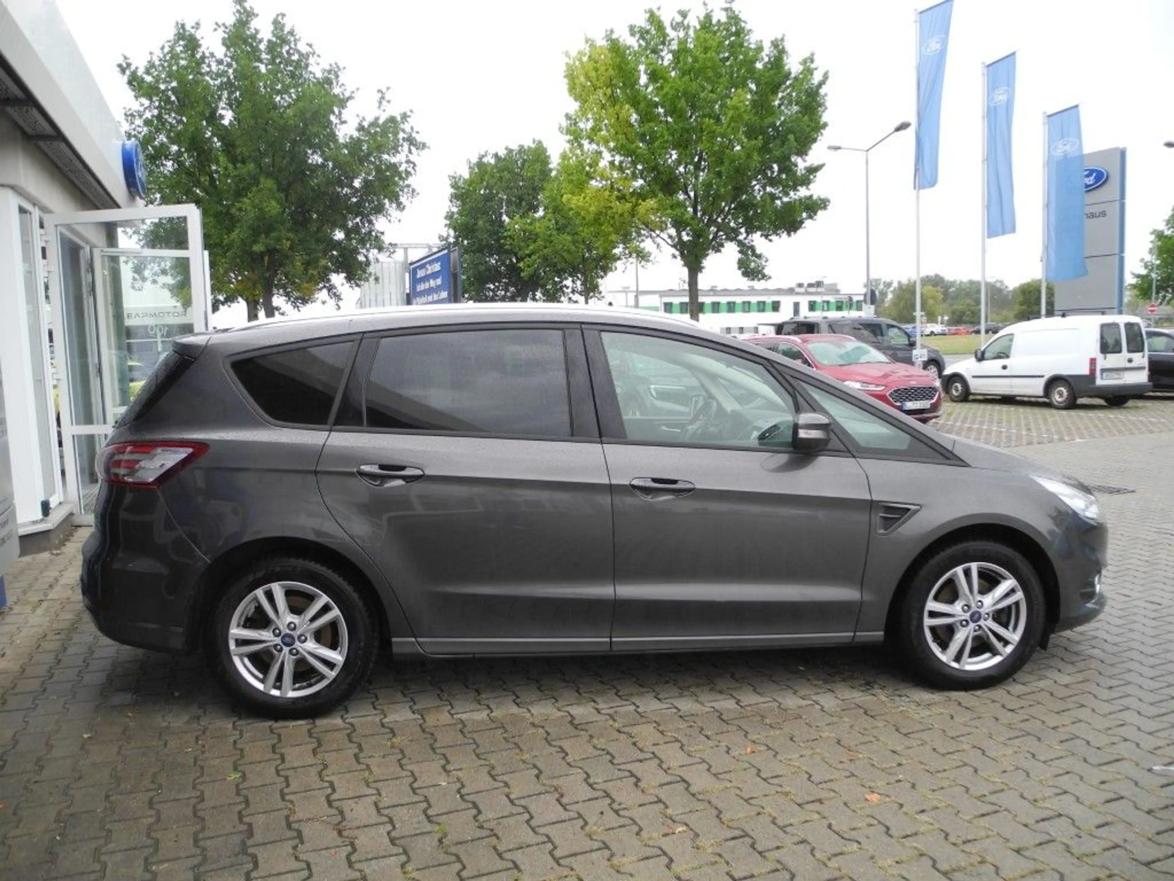 Ford S-Max 1.5 Business - Navi, Allw., AHK, eHeck., Lenkradh. — photo 5
