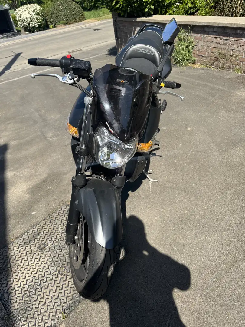 Suzuki GSR 600 - 2