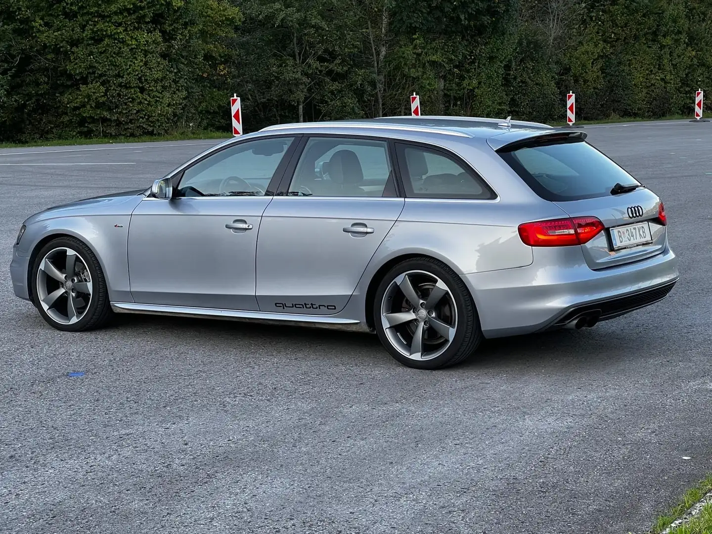 Audi A4 Avant 2,0 TDI quattro Sport DPF S-tronic - 1