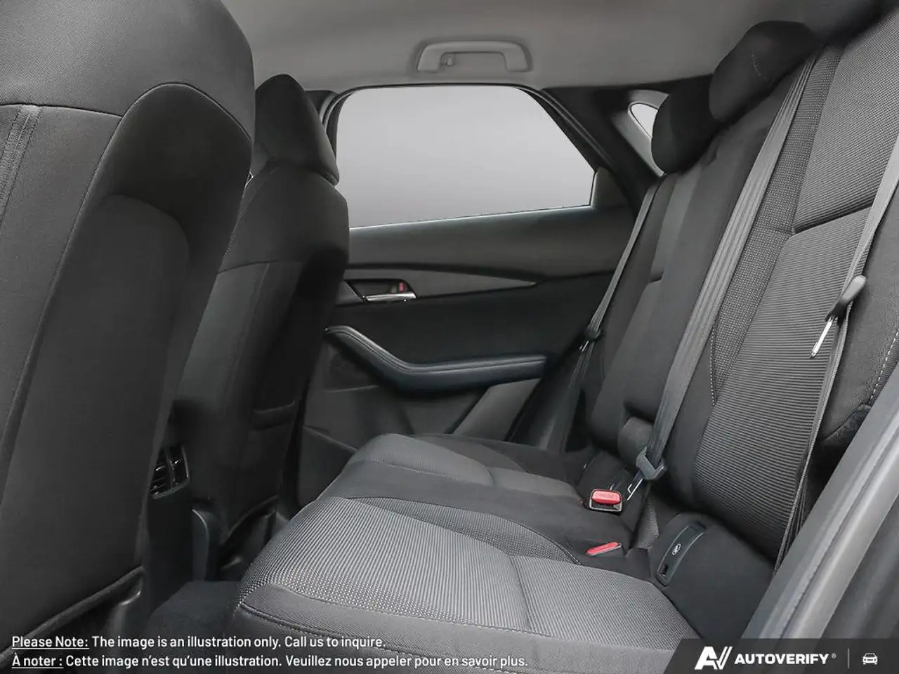 Mazda CX-30 снимка Mazda CX-30