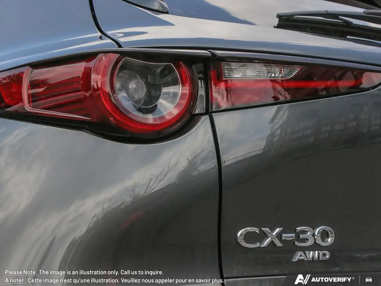 Mazda CX-30 снимка Mazda CX-30