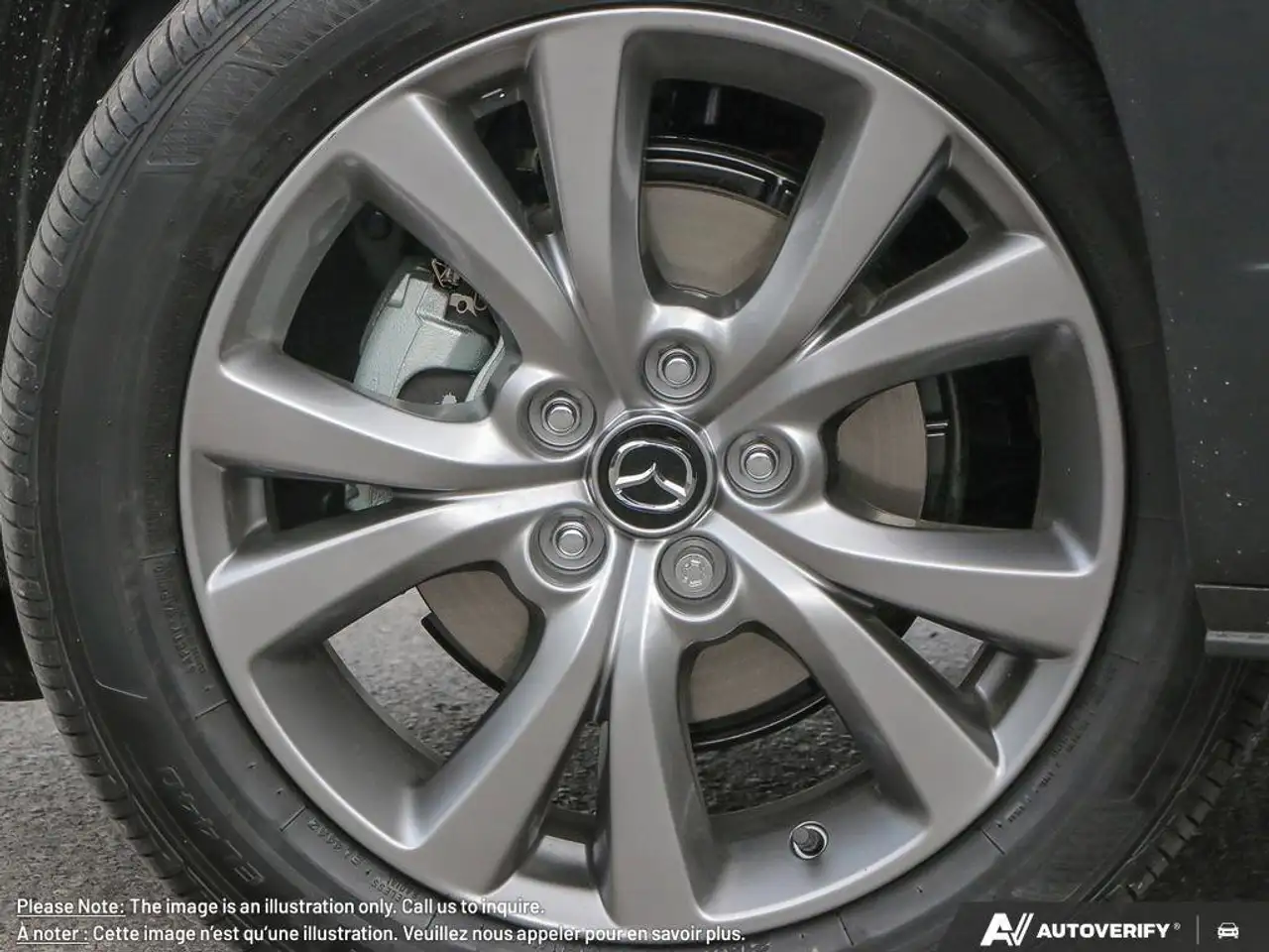 Mazda CX-30 снимка Mazda CX-30