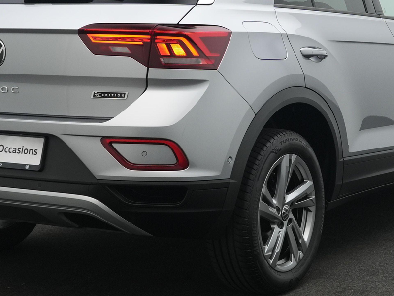 Volkswagen T-Roc 1.0 TSI 110pk Life | Achteruitrijcamera | Adaptive — photo 12