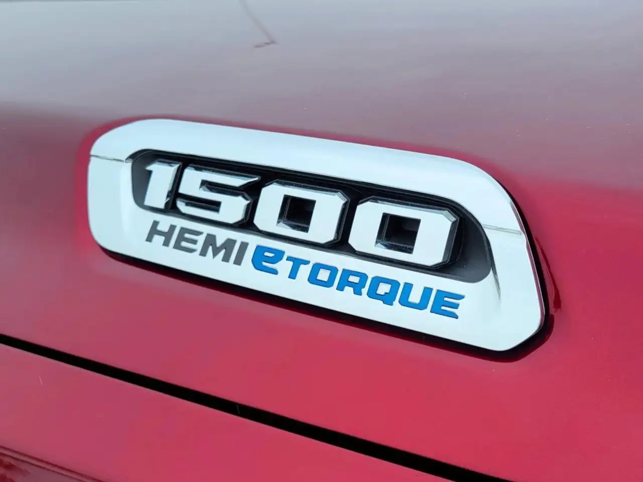 RAM 1500 снимка RAM 1500