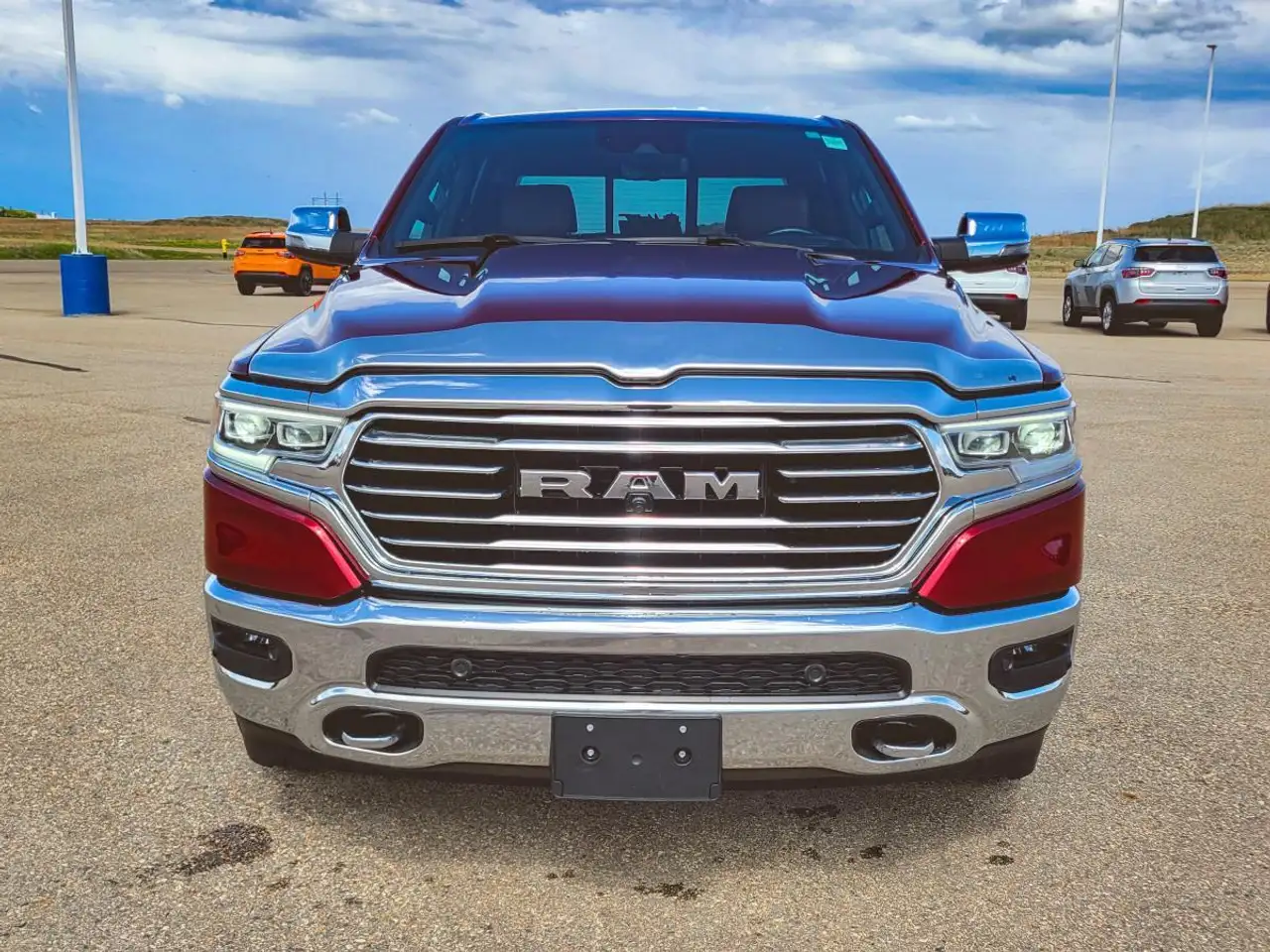 RAM 1500 снимка RAM 1500