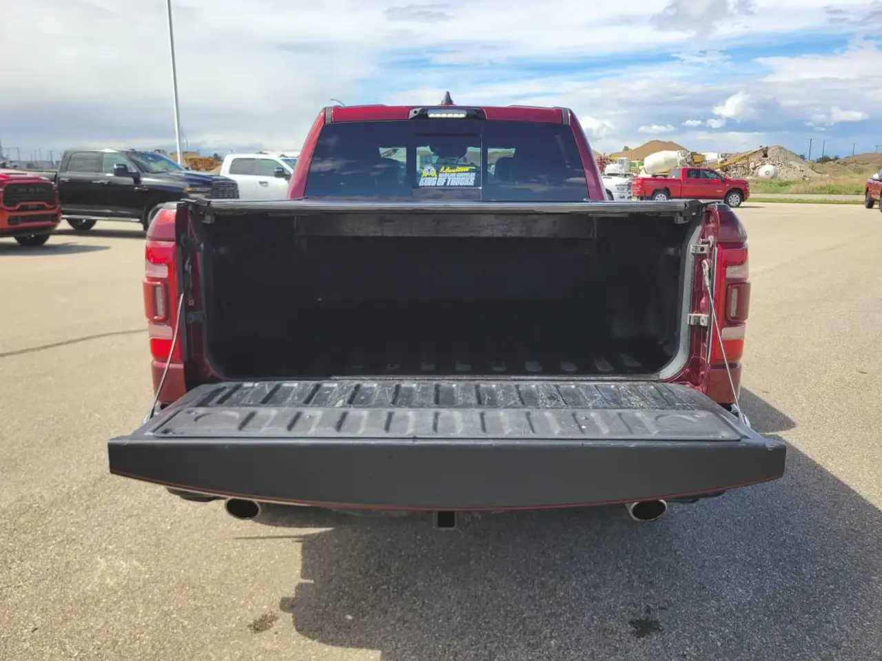 RAM 1500 снимка RAM 1500