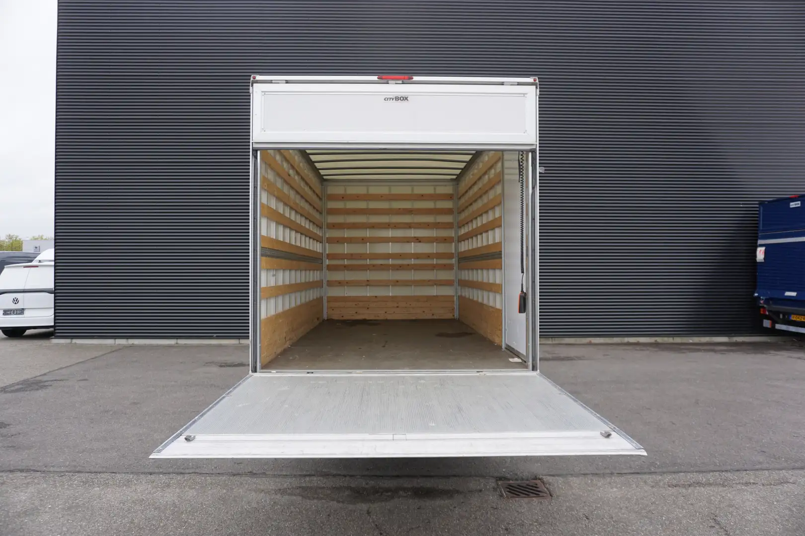 MAN TGE 5.160 160pk Dubbellucht Bakwagen Laadklep 1000kg Z Wit - 2