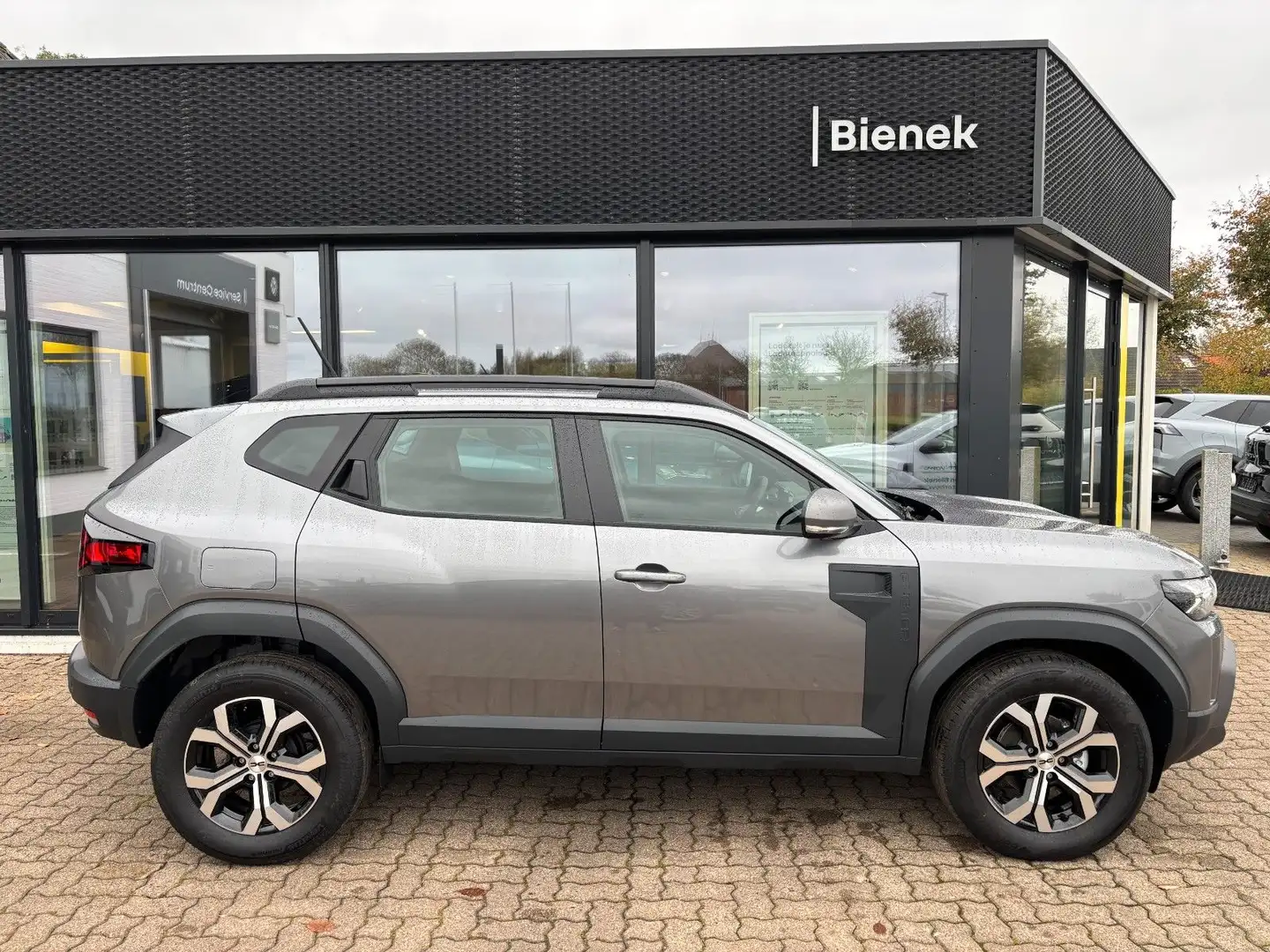 Dacia Duster Expression TCe 130 Gris - 1