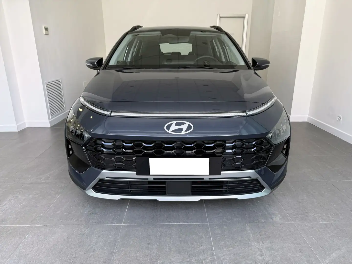 Hyundai BAYON 1.2 MPI MT XLine - 2