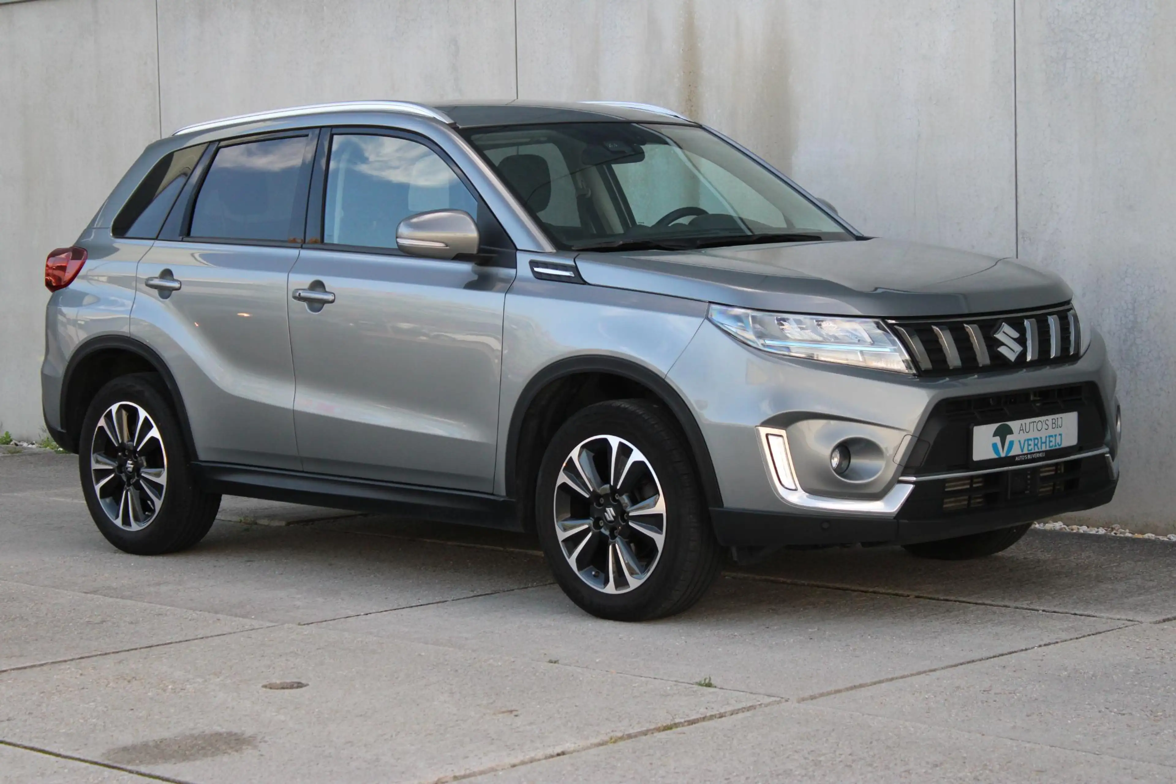Suzuki Vitara 1.4 Boosterjet Style Smart Hybrid / NAVI / ADAPTIV — photo 6