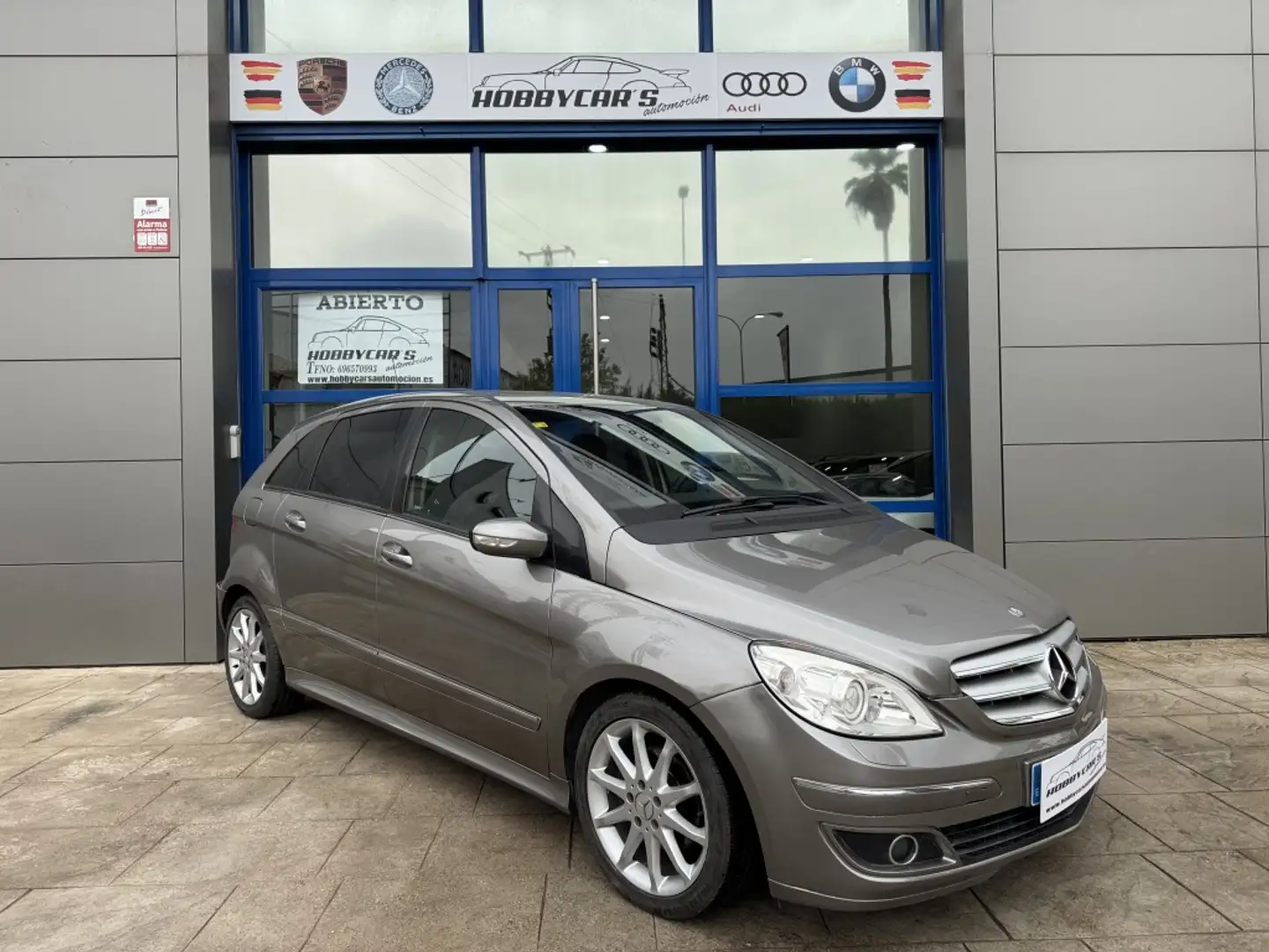 Mercedes-Benz B 200 200CDI Autotronic Gris - 2