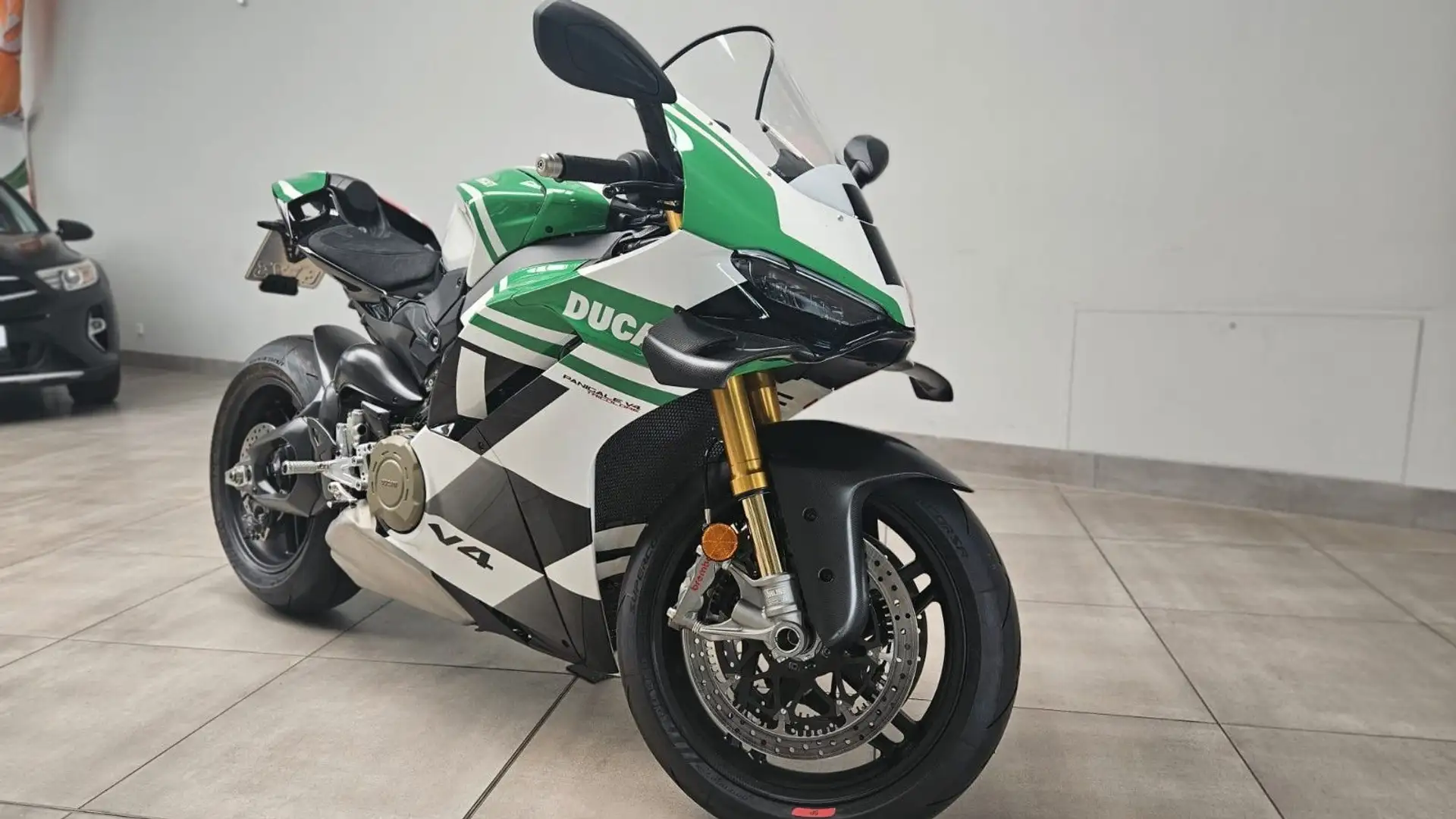 Ducati Panigale V4 S Tricolore 1of1000 CARBON Paket Rot - 1