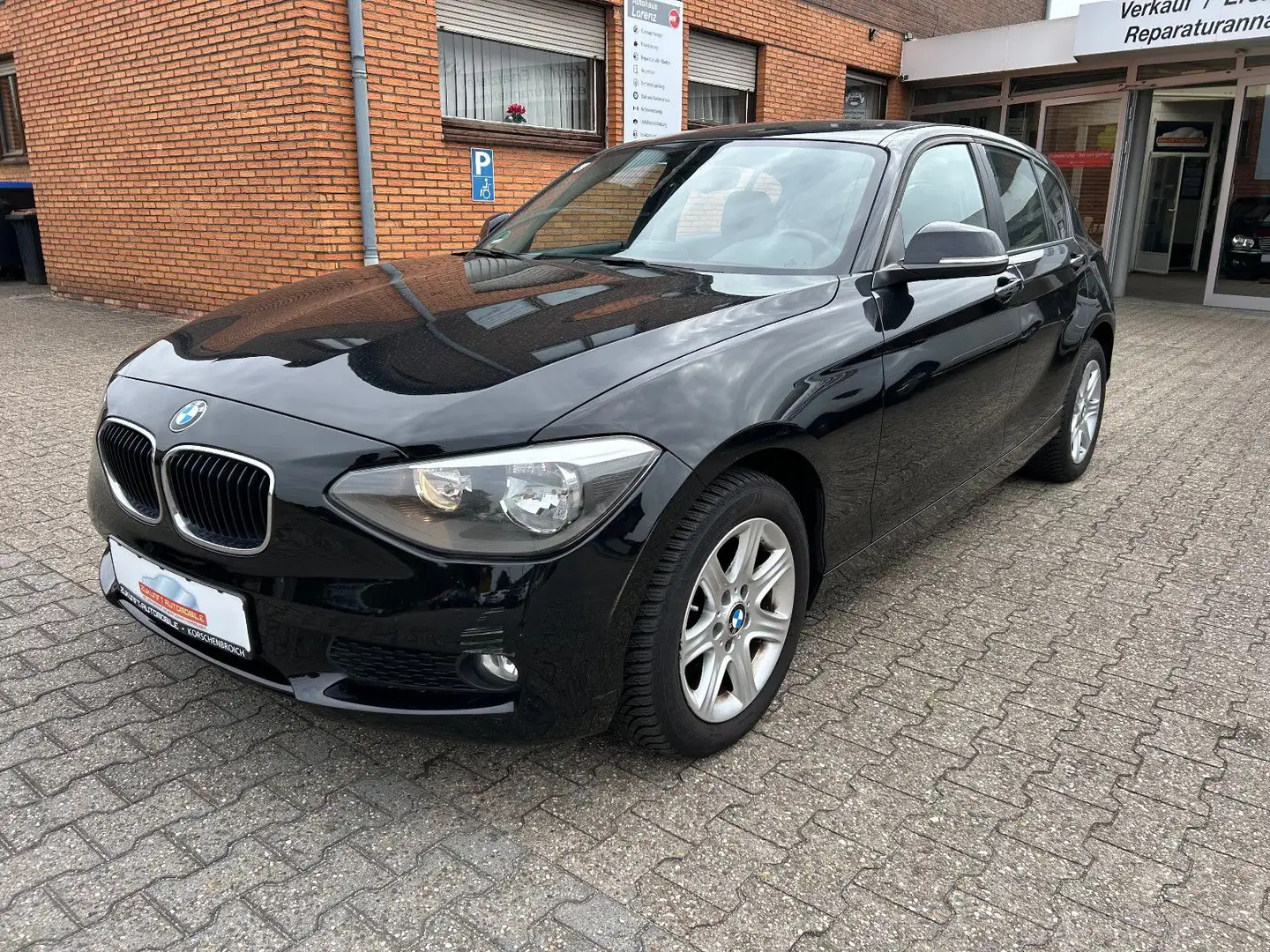 BMW 114 Baureihe 1 Lim. 5-trg. 114 d Noir - 2