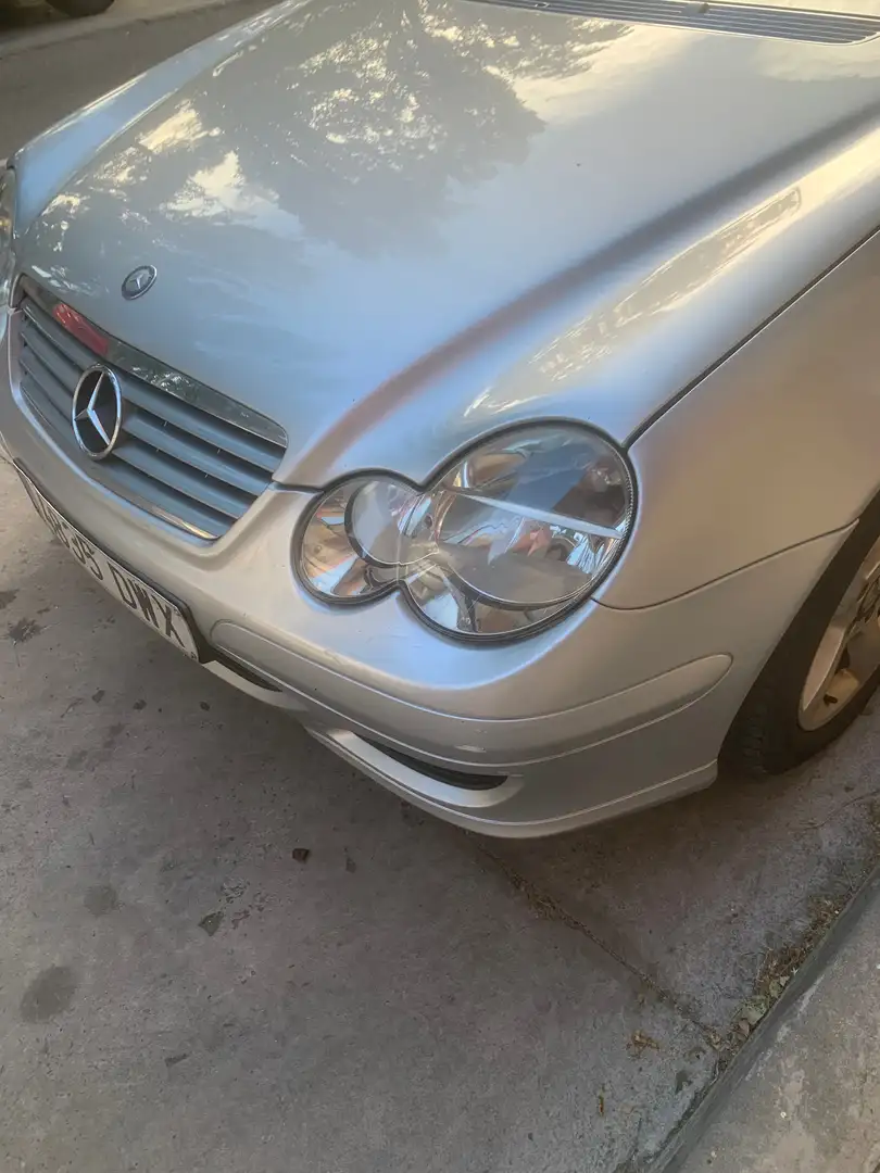 Mercedes-Benz C 180 C Sportcoupé 180 K Classic Classic Plateado - 2